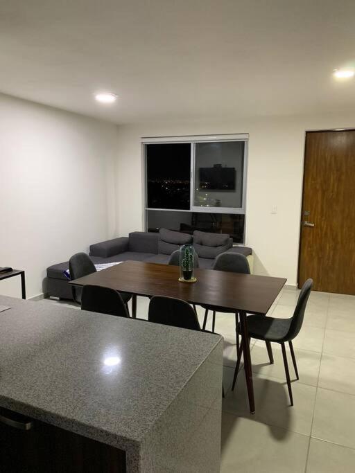 Departamento Hospicio Cabanas. غوادالاجارا المظهر الخارجي الصورة