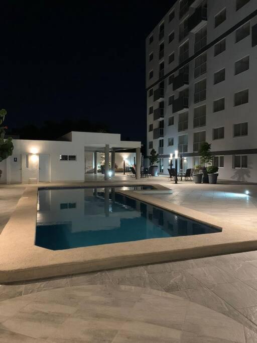 Departamento Hospicio Cabanas. غوادالاجارا المظهر الخارجي الصورة