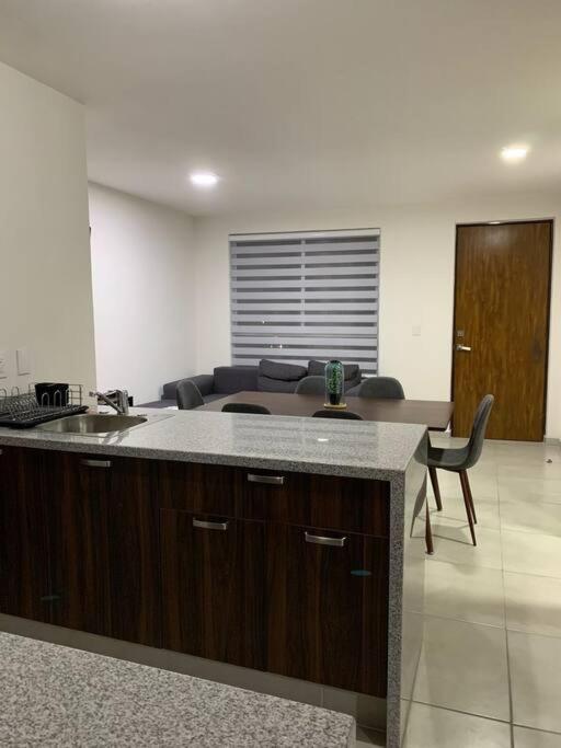 Departamento Hospicio Cabanas. غوادالاجارا المظهر الخارجي الصورة