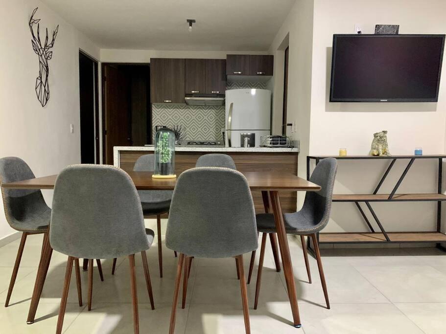 Departamento Hospicio Cabanas. غوادالاجارا المظهر الخارجي الصورة